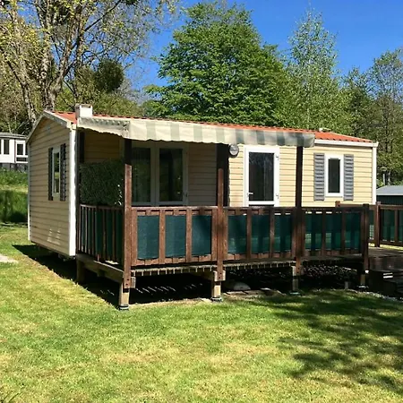 Mobil-home 4-6 Personnes De Bairon 08 En Bord De Le Chesne (Ardennes)